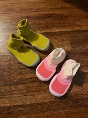 Kids Sock-Style Shoes - Tiny Explorings